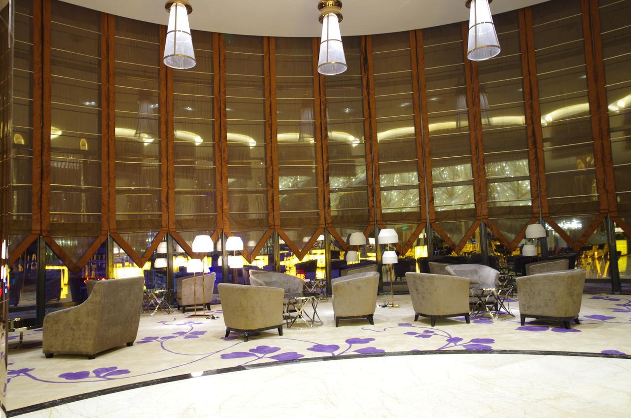 Argyle Grand Hotel Xingyi  エクステリア 写真