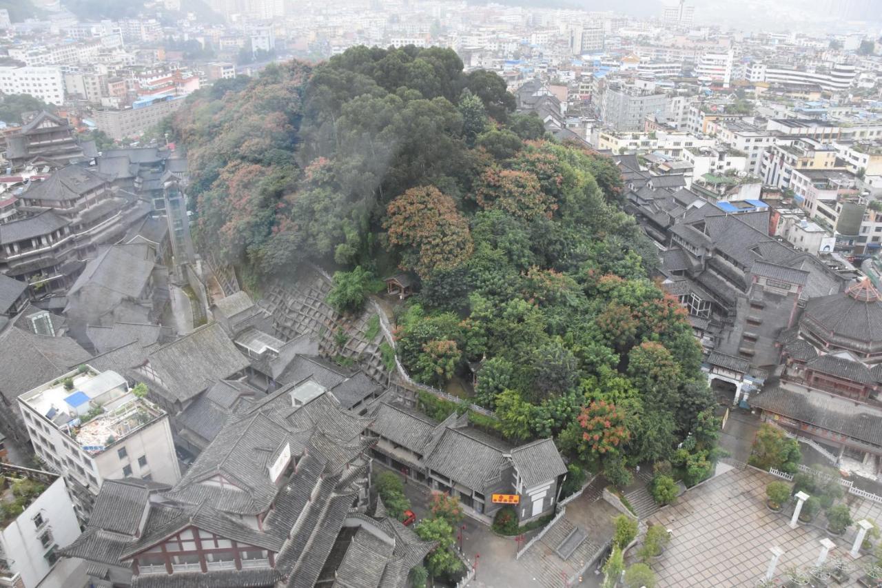 Argyle Grand Hotel Xingyi  エクステリア 写真